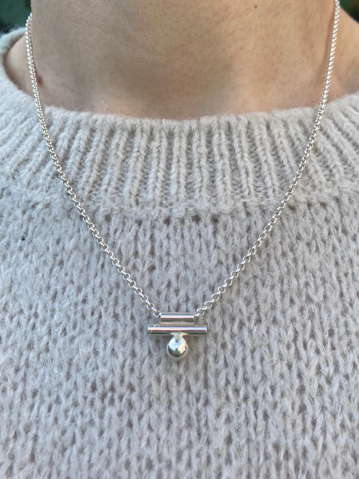 Totem necklace with ball